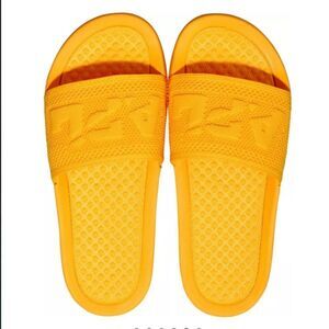 APL Big Logo TechLoom Slides in Mango. Unisex, Men Size 10/Ladies 11.5. NIB!
